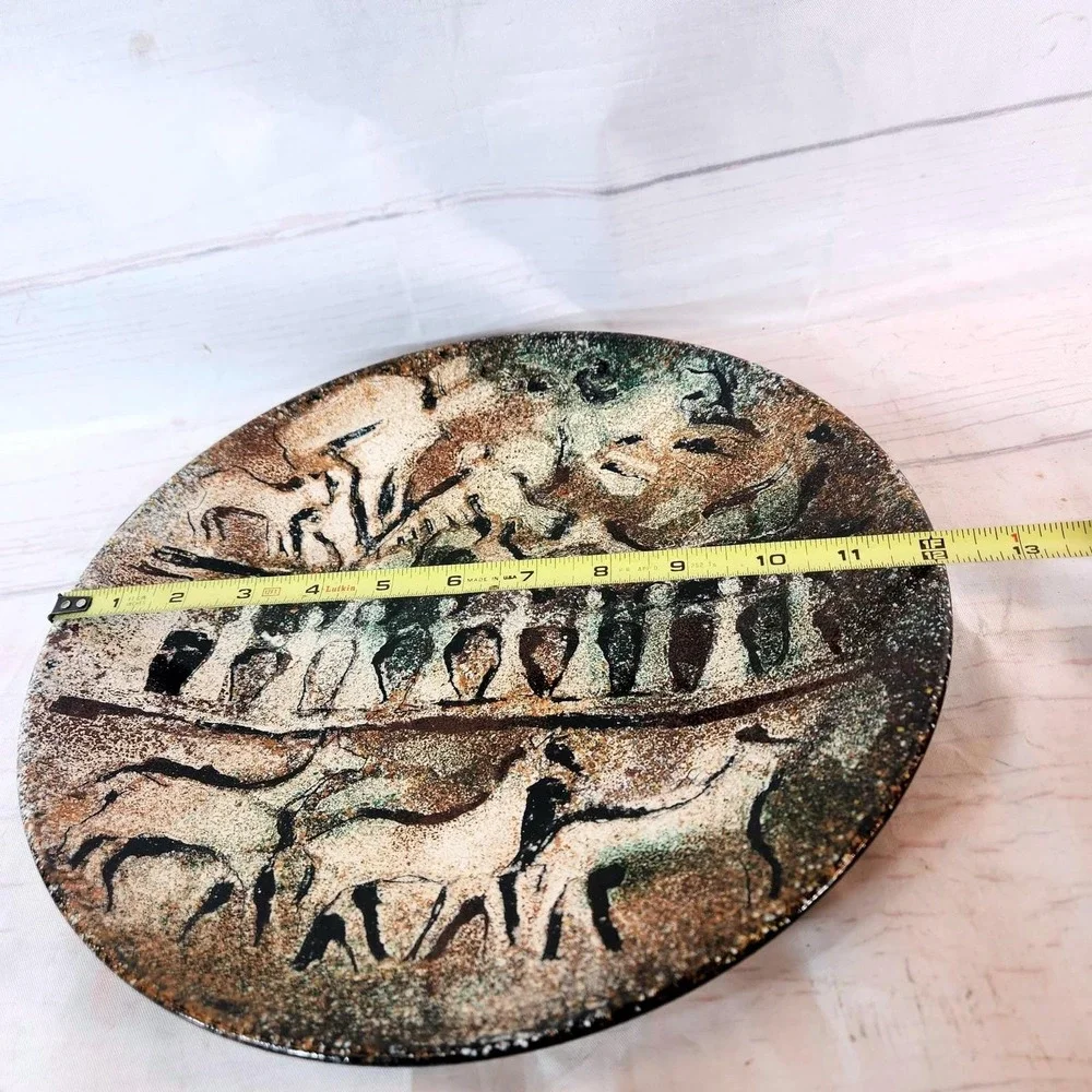 Vintage Signed Verna Plate Decorative Art Depicting Figures‎ and Animals